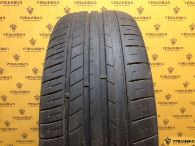 Kapsen S2000 215/55 R17 98W